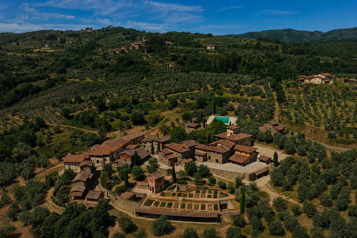 L'Armonia Sonora nel Luxury Hospitality: Il Progetto per il Chapter Chianti Resort