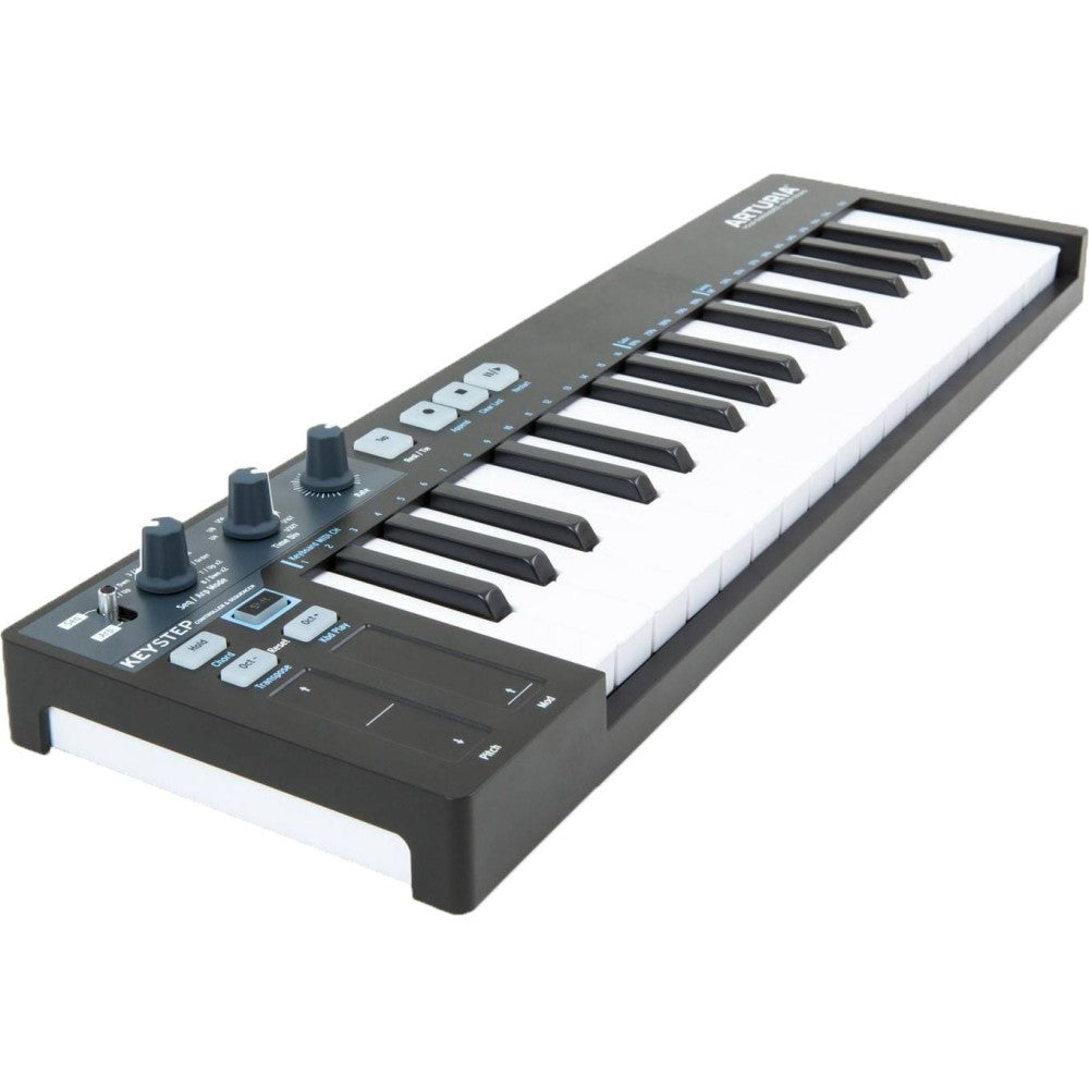 ARTURIA KEYSTEP BLACK LE 32-key Controller Keyboard with Arpeggiator and Step Sequencer