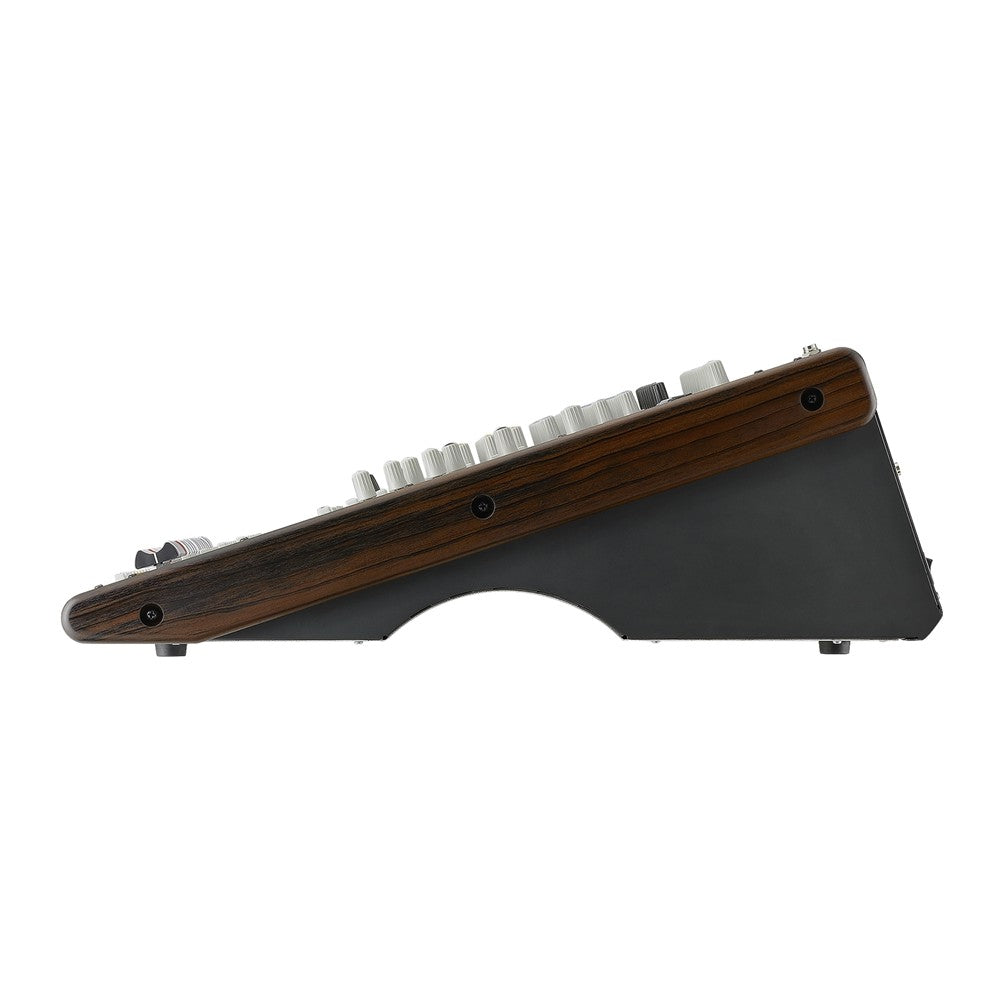 KORG SOUNDLINK MW-1608 Mixer di linea a 16 canali