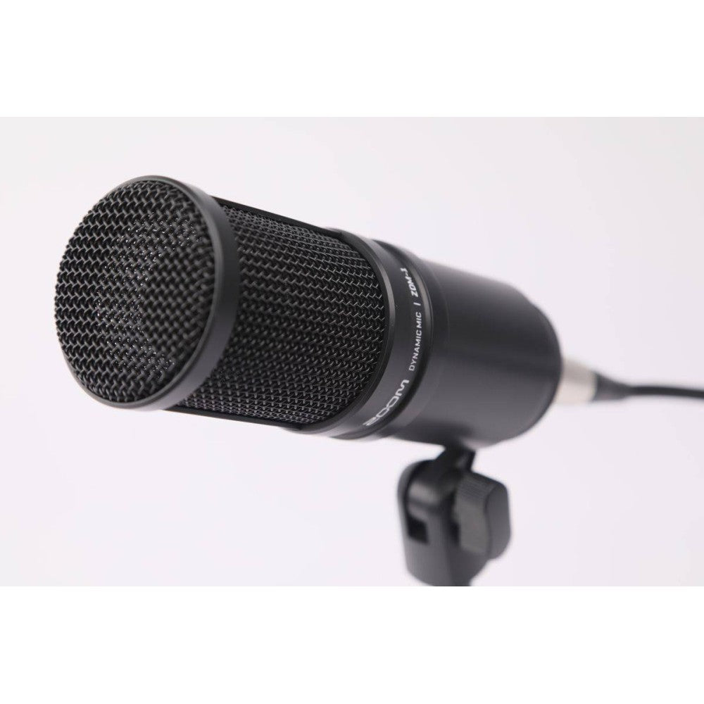 ZOOM ZDM-1PMP Kit Podcast con Micrófono Cable Auriculares Trípode