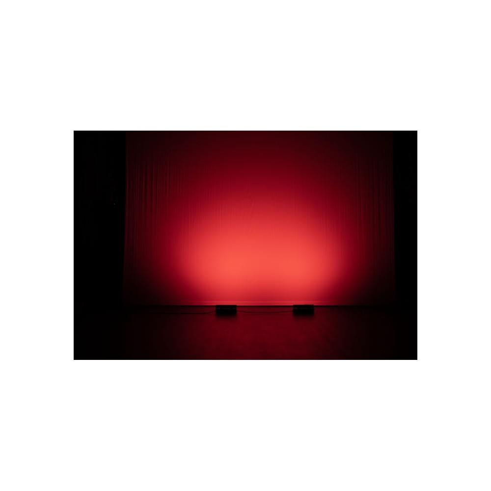 Showtec Performer Cyc Q6 Cyclorama wash for backdrops