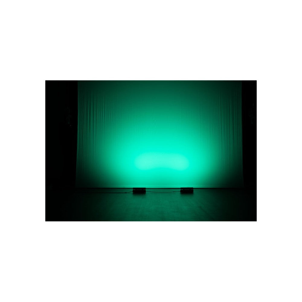 Showtec Performer Cyc Q6 Cyclorama wash for backdrops