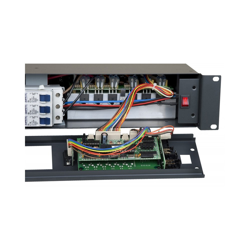 Briteq Professional Dimmer / Switch pack de 6 canales para montaje en rack de 19"