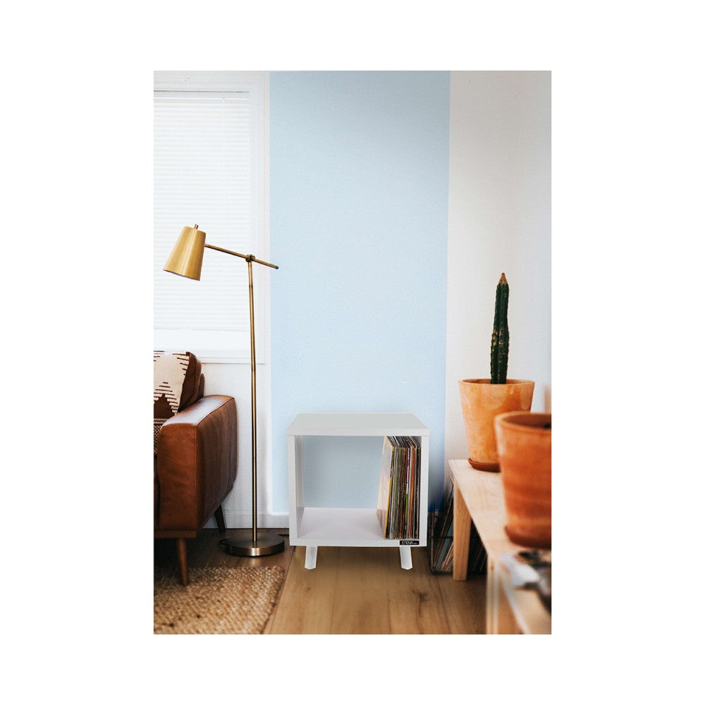 Enova Hifi White Hi-Fi furniture for turntable and more than a hundred vinyls