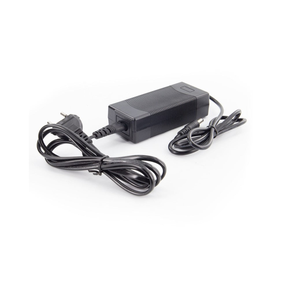 Evolite Battery-powered 30 x 5 W RGB LED architectural projector with reflector system, IP 65