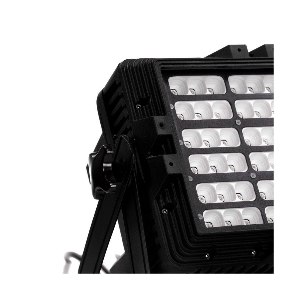 Evolite 54 x 5 W RGB LED architectural projector with revolutionary reflector system, IP 65