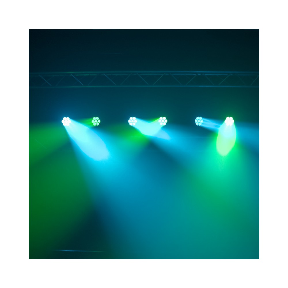 Evolite 7 x 30 W wash moving head with zoom, DMX controllable