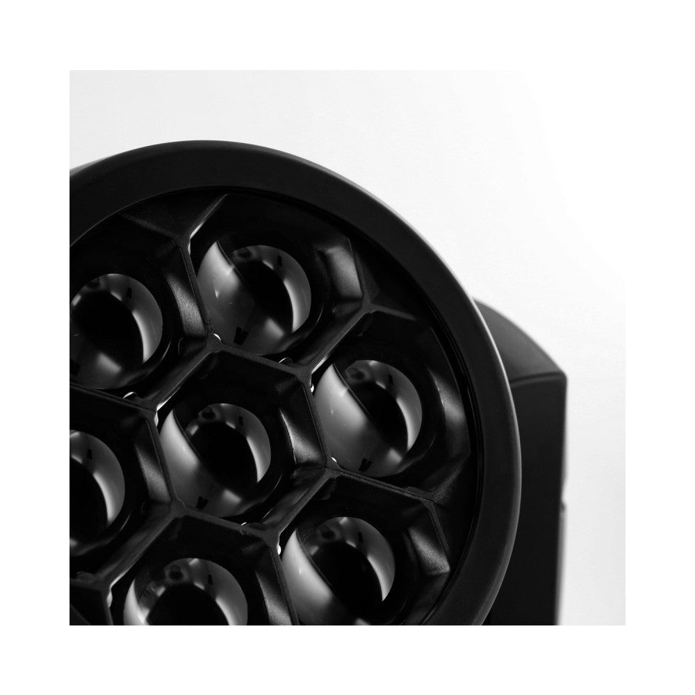 Evolite 7 x 30 W wash moving head with zoom, DMX controllable