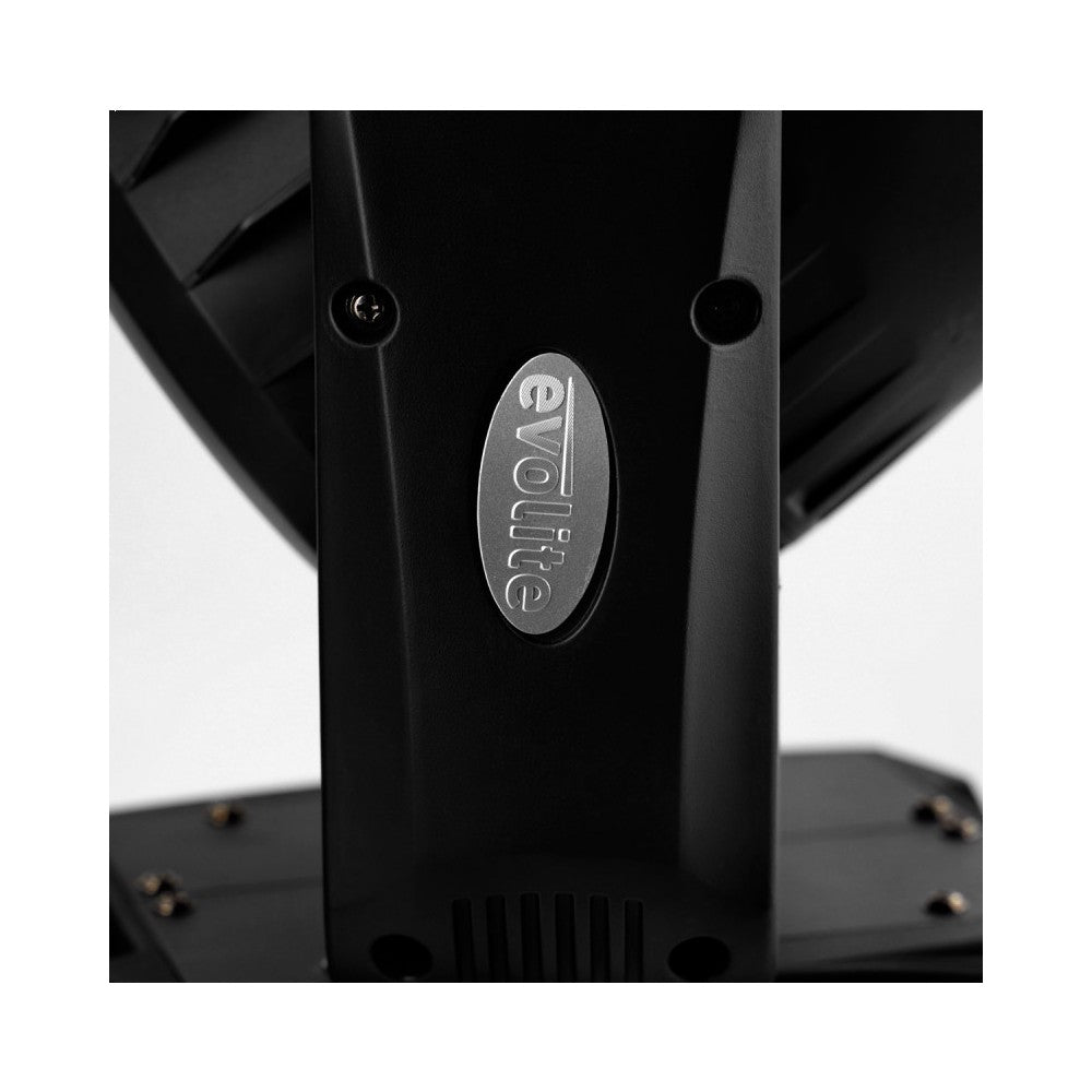 Evolite 7 x 30 W wash moving head with zoom, DMX controllable