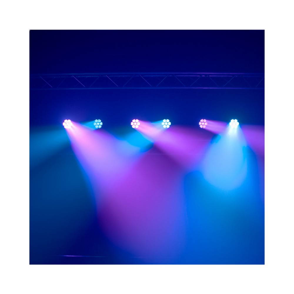 Evolite 7 x 30 W wash moving head with zoom, DMX controllable