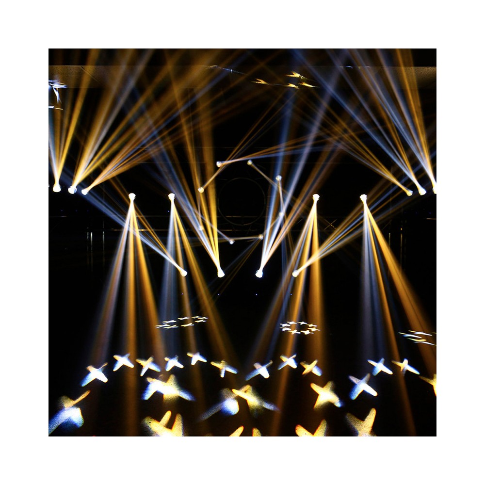 Evolite 2 x 120 W short arc lamp moving heads delivered in flight case