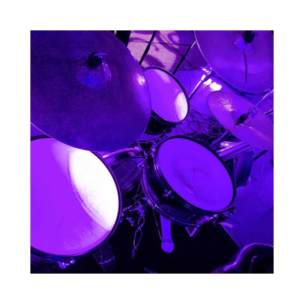 Evolite 36 x 5 W LED bar black light, allowing to achieve a UV effect over a wide area