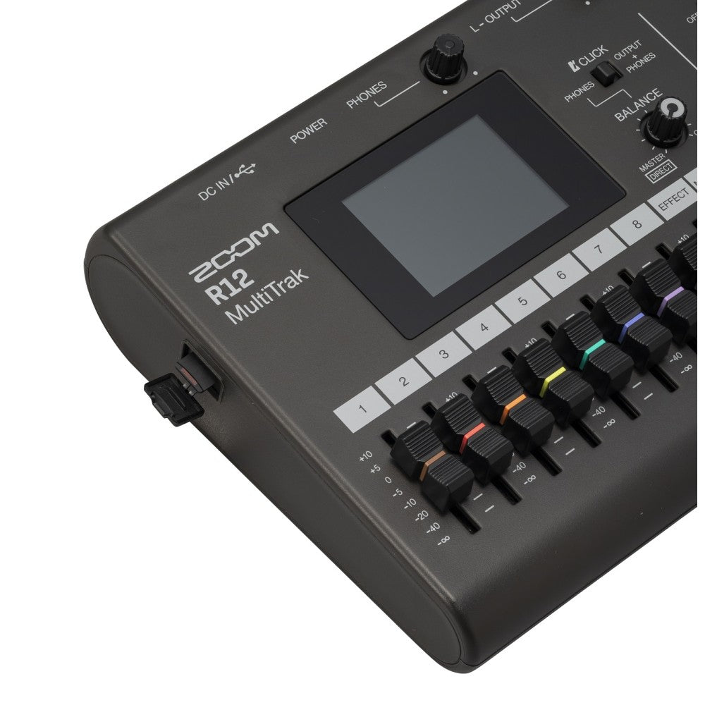 ZOOM R12 - DIGITAL MULTITRACK RECORDER