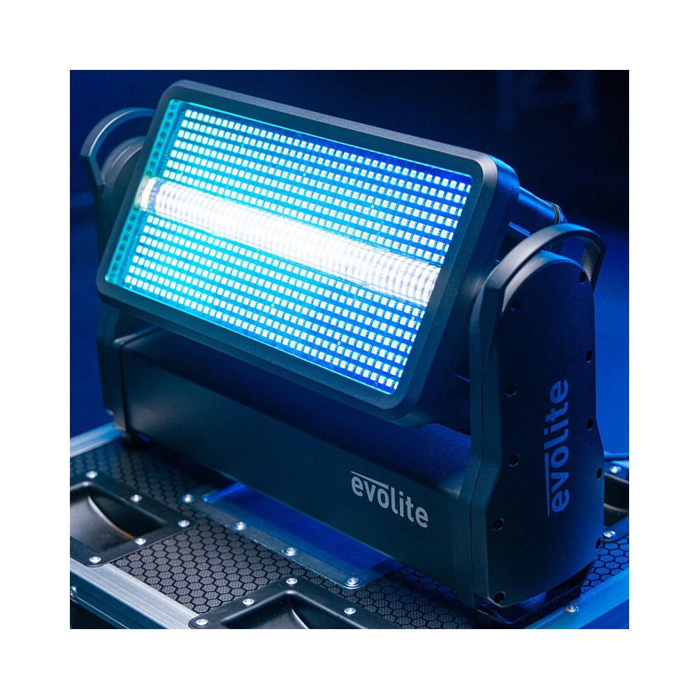 Evolite PRO Motorized Strobe and Wash IP65 hybrid floodlight for indoor and outdoor use, kit of 2 pcs. in a flight case