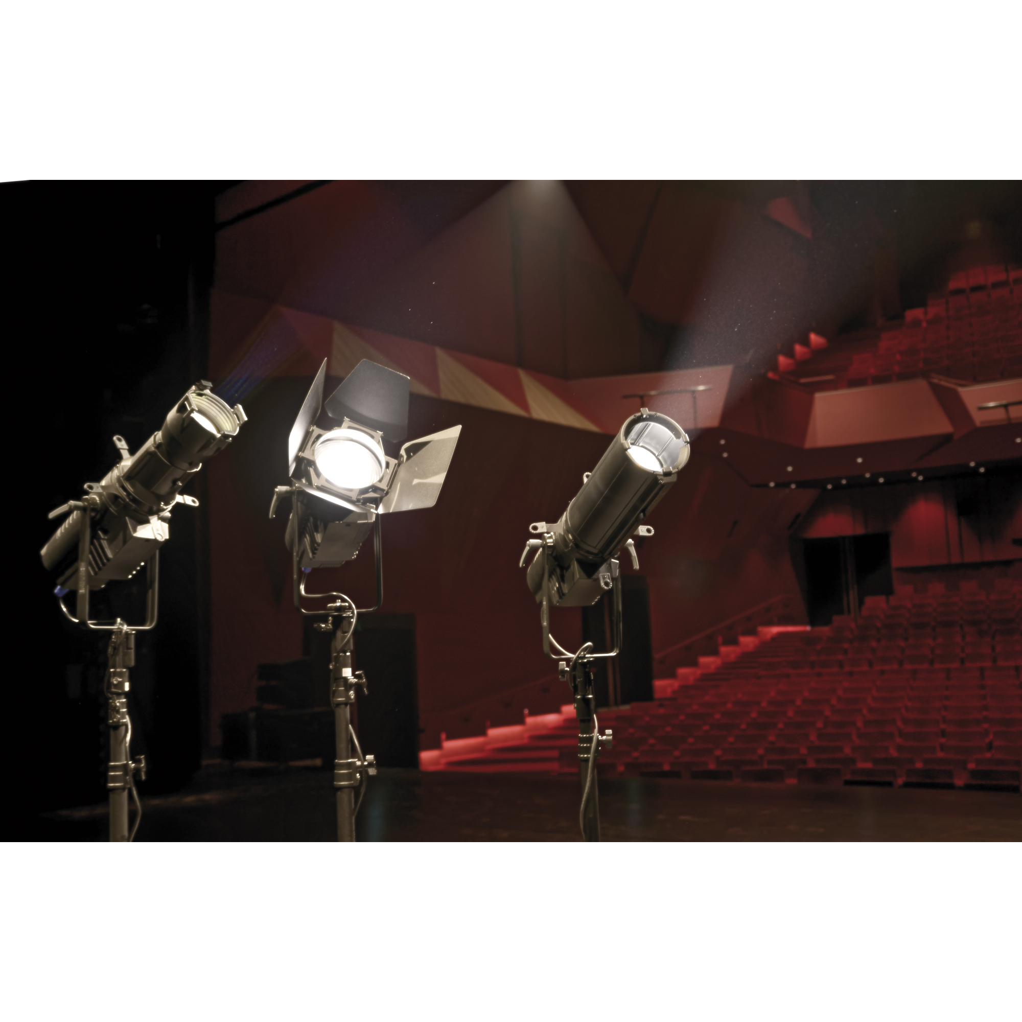 INFINITY TF-260C7 Fresnel 7 Colour Fresnel 260 W LED 7 Colori Fresnel 260W LED