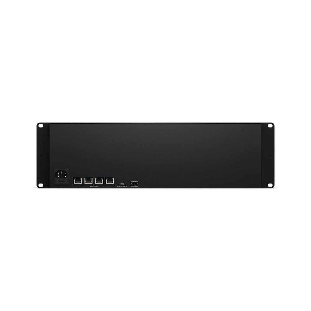 Sistema de respaldo profesional montado en rack de Blackmagic Design con 8 bahías independientes para discos duros, 4 puertos Ethernet 10G de alta velocidad, Blac