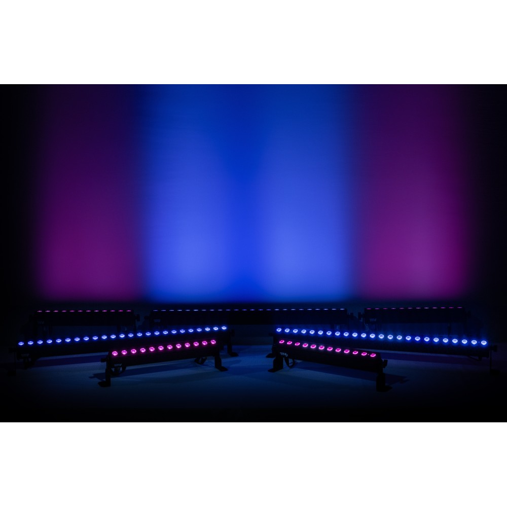 SHOWTEC Sonus Bar 8 Barra luminosa RGBW per interni