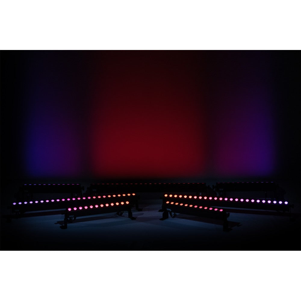 SHOWTEC Sonus Bar 8 Barra luminosa RGBW per interni