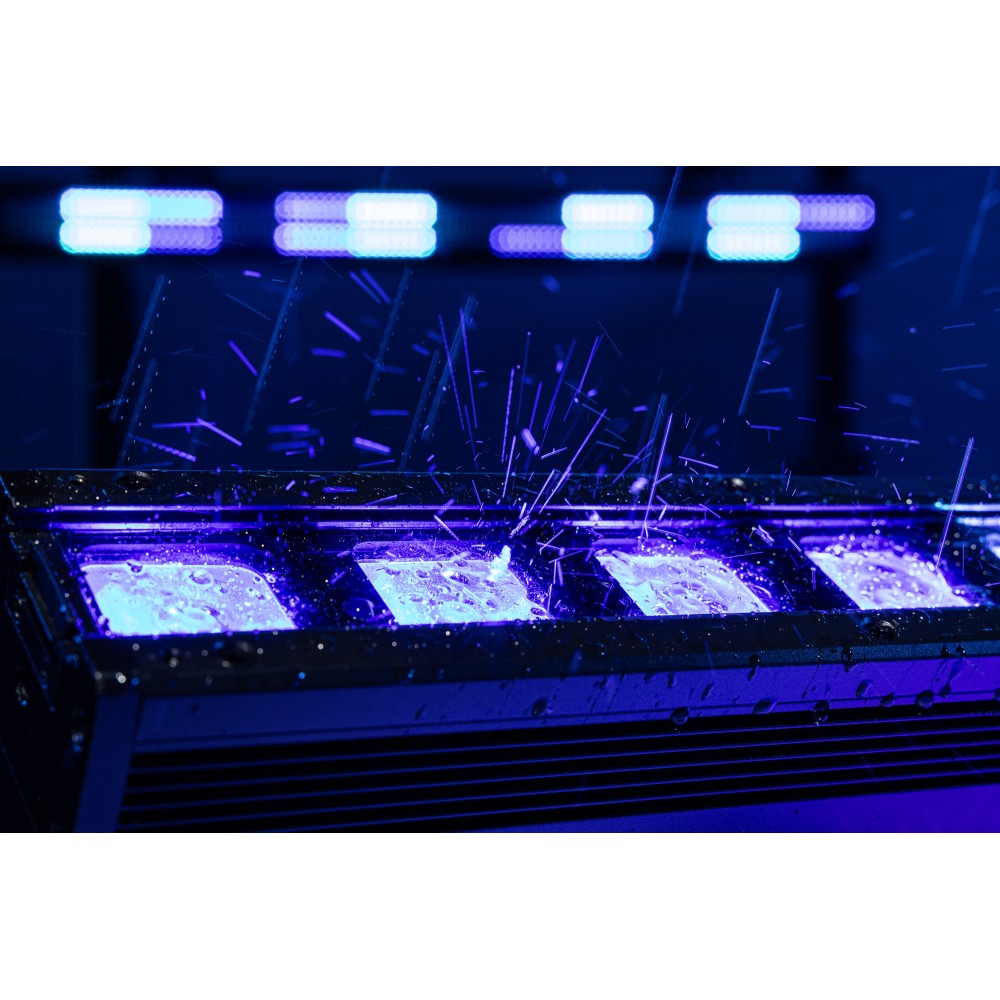 SHOWTEC Spectra Wash Barra LED 16 x 20W RGBW - IP65