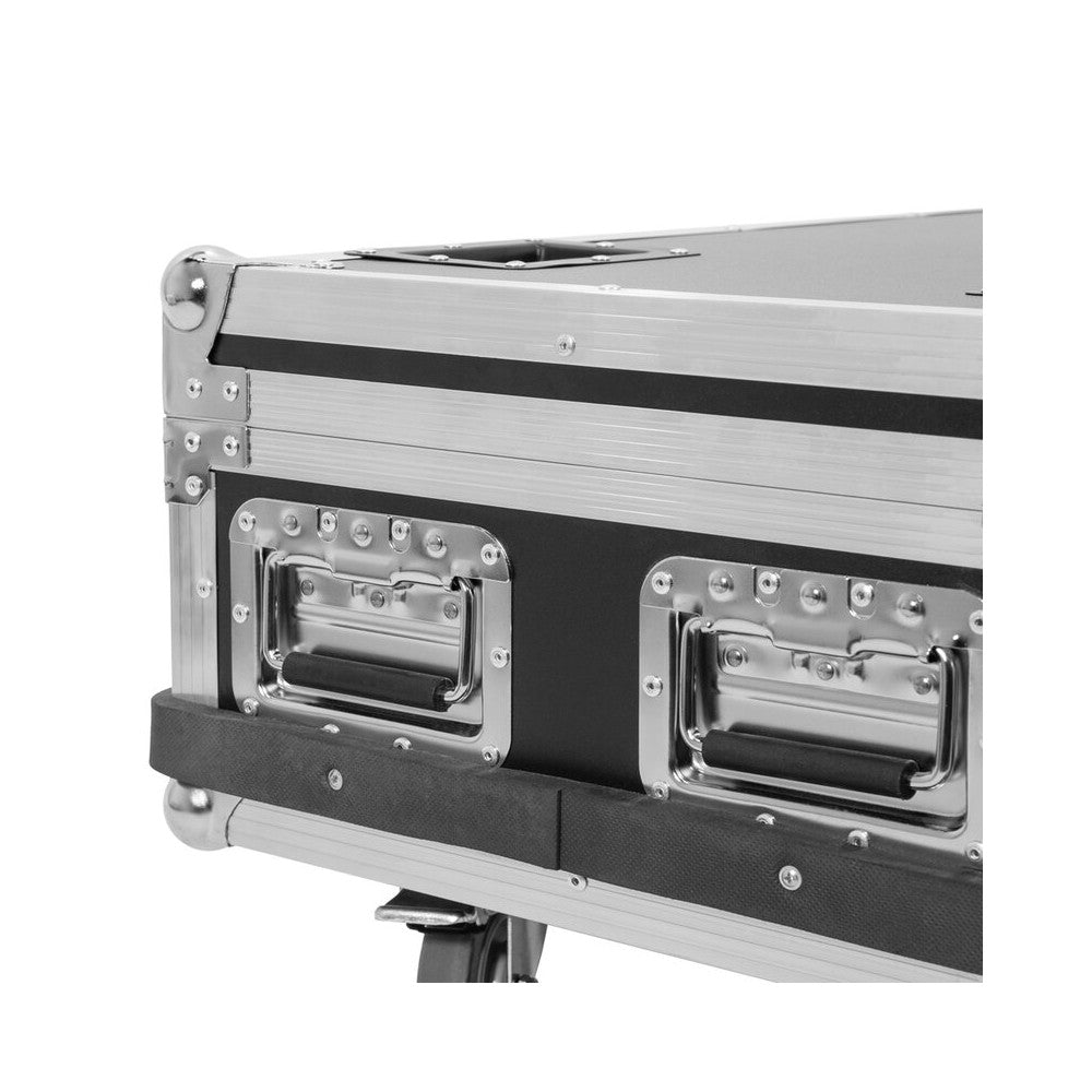 Evolite Flight case for 2 laser bars, with castors and Evolite 8X500RED, 6X400RGB, 6X1000RGB compatibility