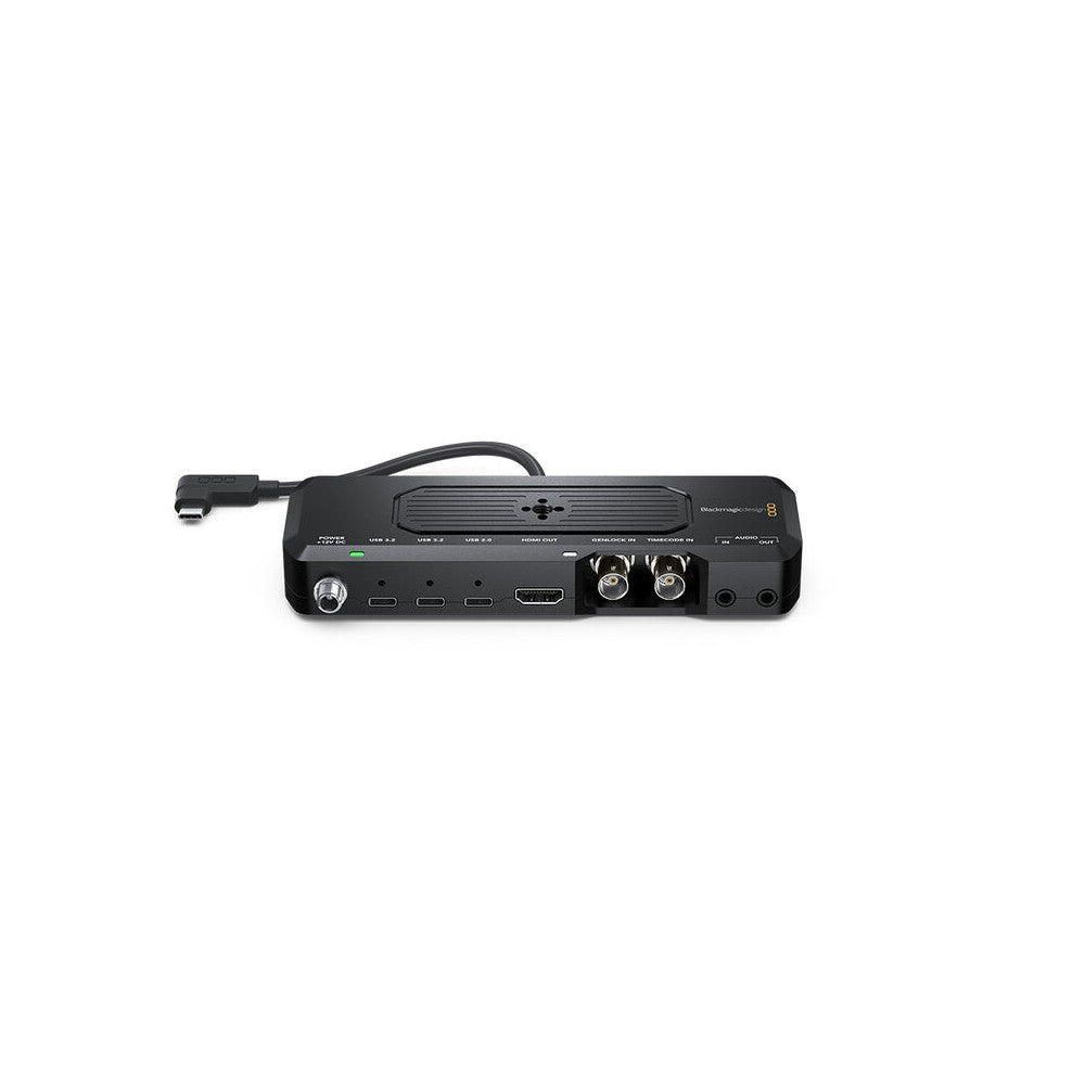Dispositivo Blackmagic Design para transformar el iPhone 17 Pro en una herramienta de cine profesional, añadiendo conexiones avanzadas como Ti