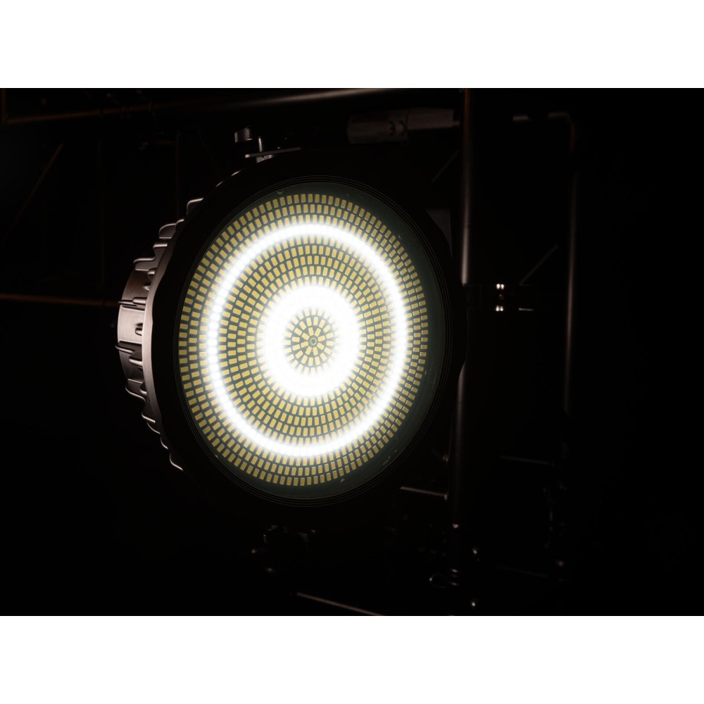 FUTURELIGHT PRO Strobe Slim SMD 840 WW