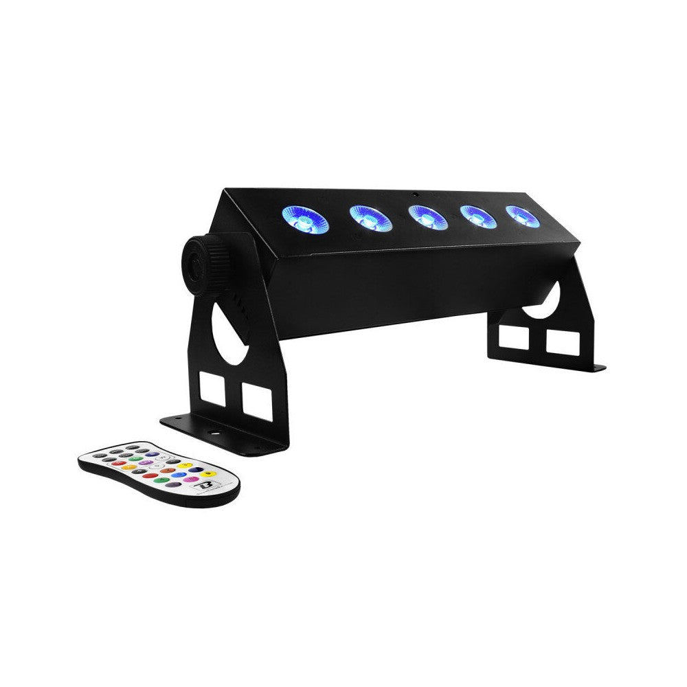 BoomTone DJ 5 x RGBW 4-in-1 8 W ultra-compact black LED bar. Remote control included.