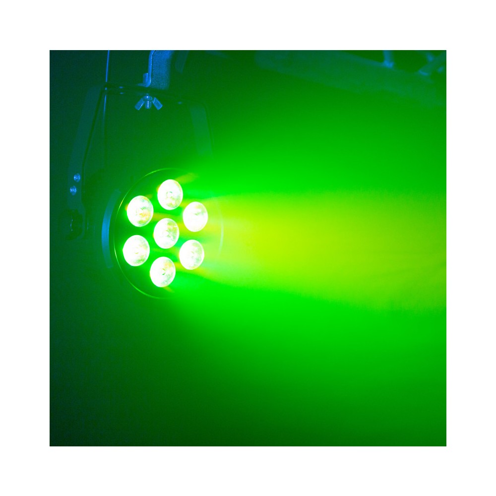 Mac Mah 7 x 12 W 6-in-1 RGBWA-UV, high brightness flat LED projector