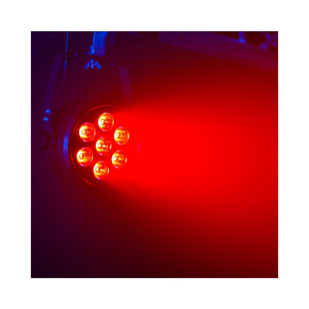 Mac Mah 7 x 12 W 6-in-1 RGBWA-UV, high brightness flat LED projector