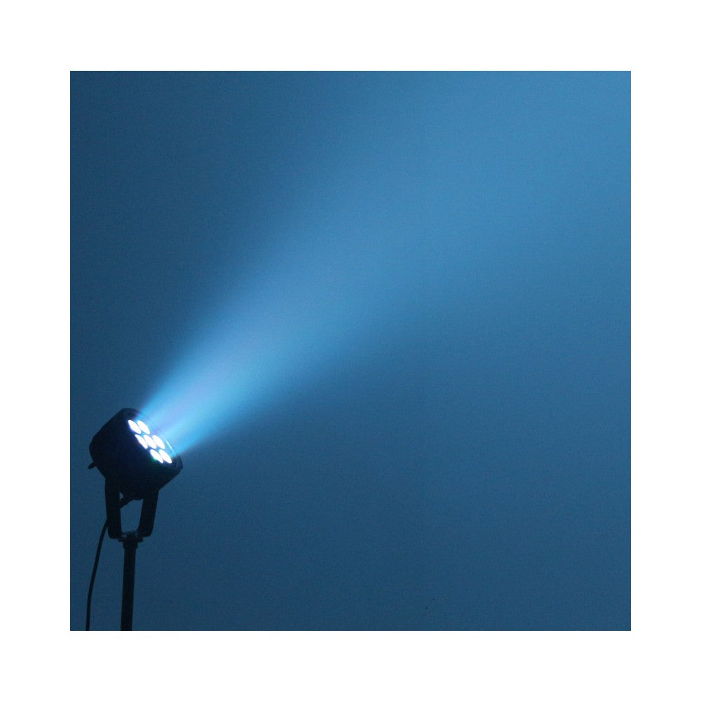 Mac Mah 7 x 12 W 6-in-1 RGBWA-UV, high brightness flat LED projector