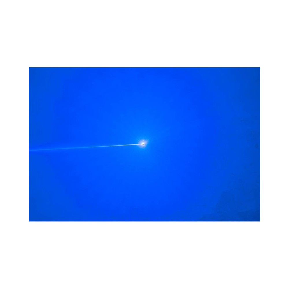 Láser de diodo RGB compacto Laserworld de 7000 mW, batería integrada de 6400 mAh, especificaciones del haz de aprox. 5,5 mm / 1,1 mrad, 30 kpps a 8°