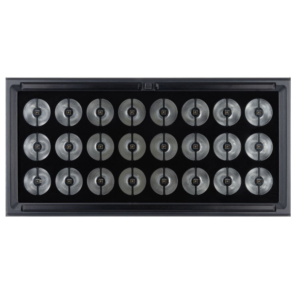 SHOWTEC Titan Matrix FX 24x 40W + 24x 6W RGBW LED Matrix Light