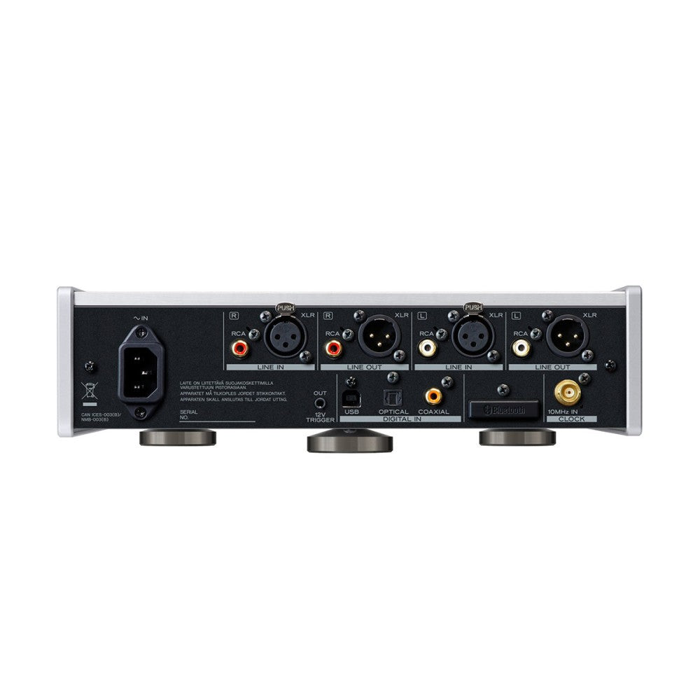 Teac UD-507 USB DAC/Preamp/Headph. Amp Silver
