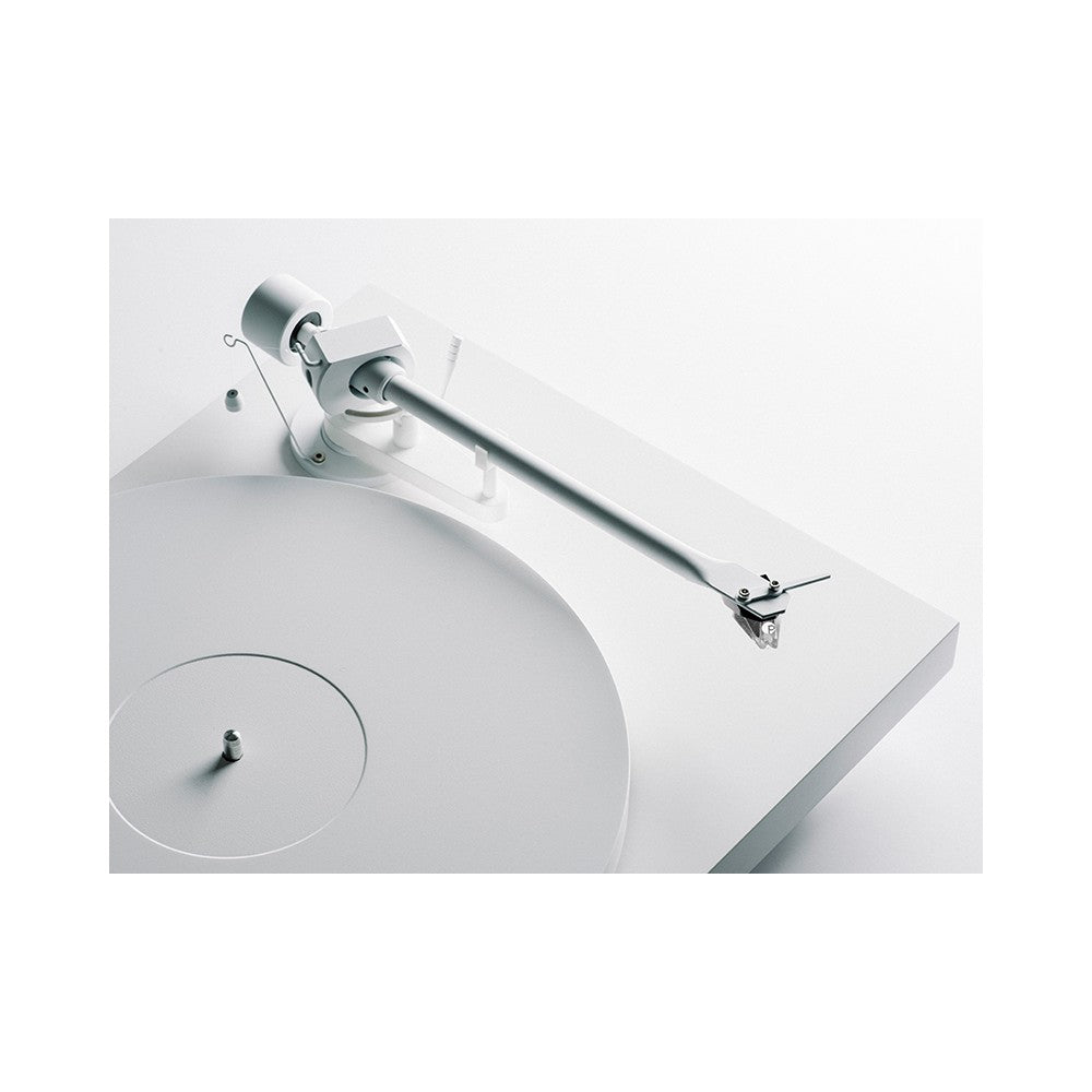 Pro-Ject Debut PRO B White Edition