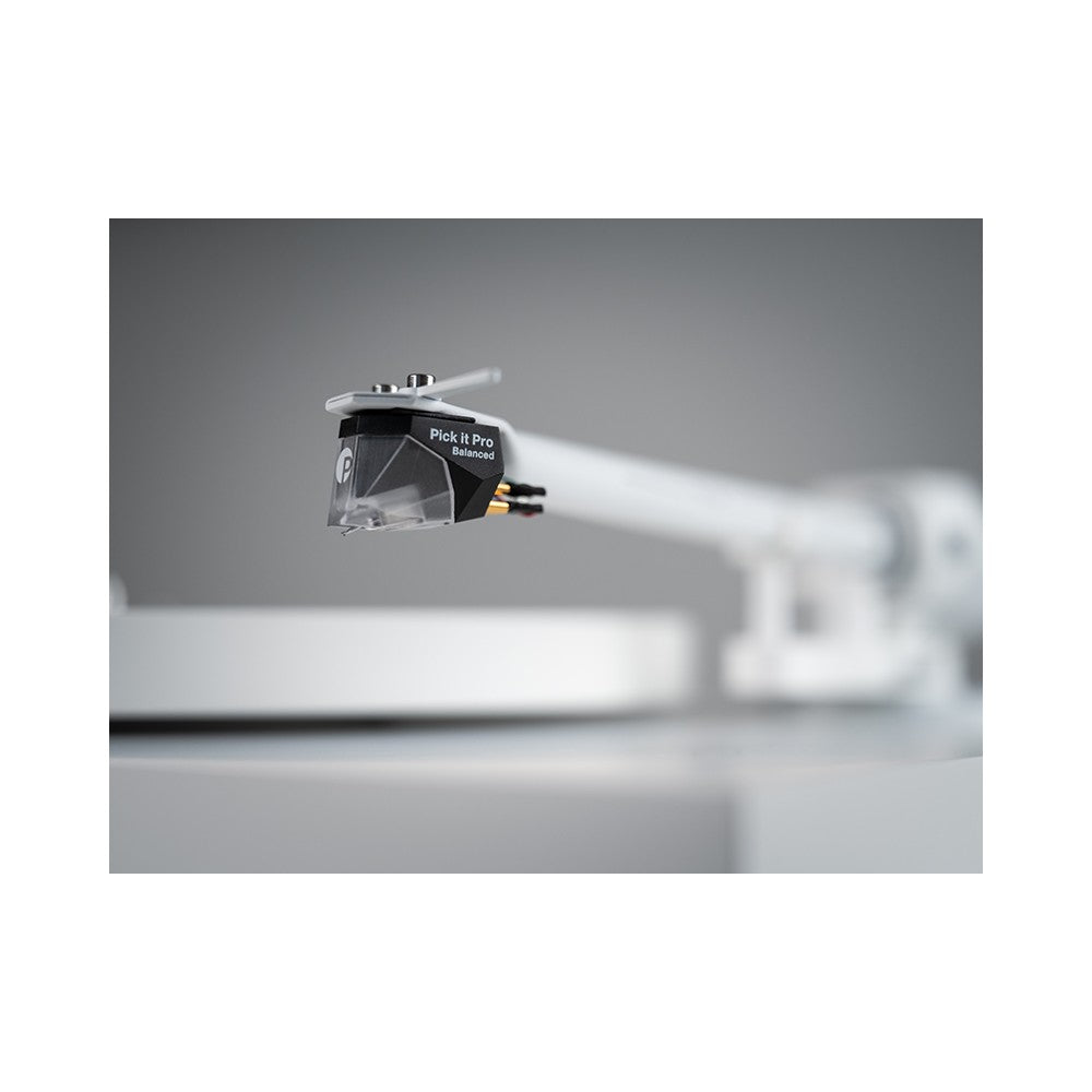 Pro-Ject Debut PRO B White Edition