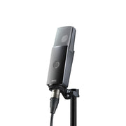 AKG C104