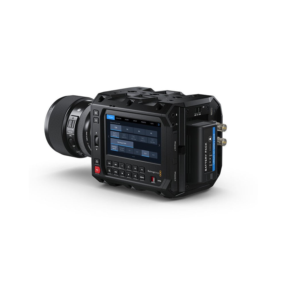 Cámara de cine digital Blackmagic Design Full-frame 12K (12288 x 8040) RGBW con 16 pasos de rango dinámico, montura L activa, doble CF