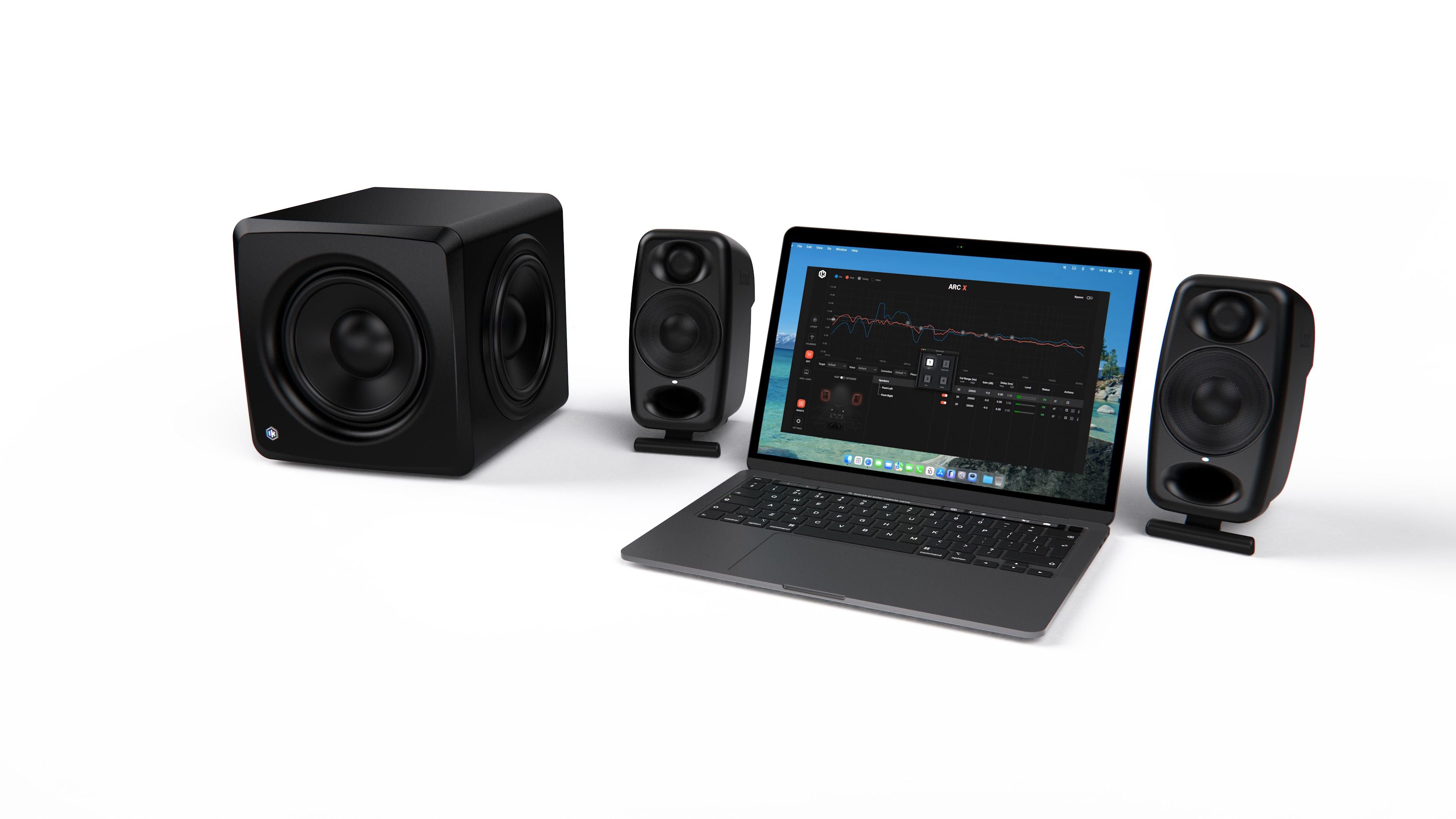 IK MULTIMEDIA iLoud SUB - Subwoofer compatto con sistema ARC Correction integrato