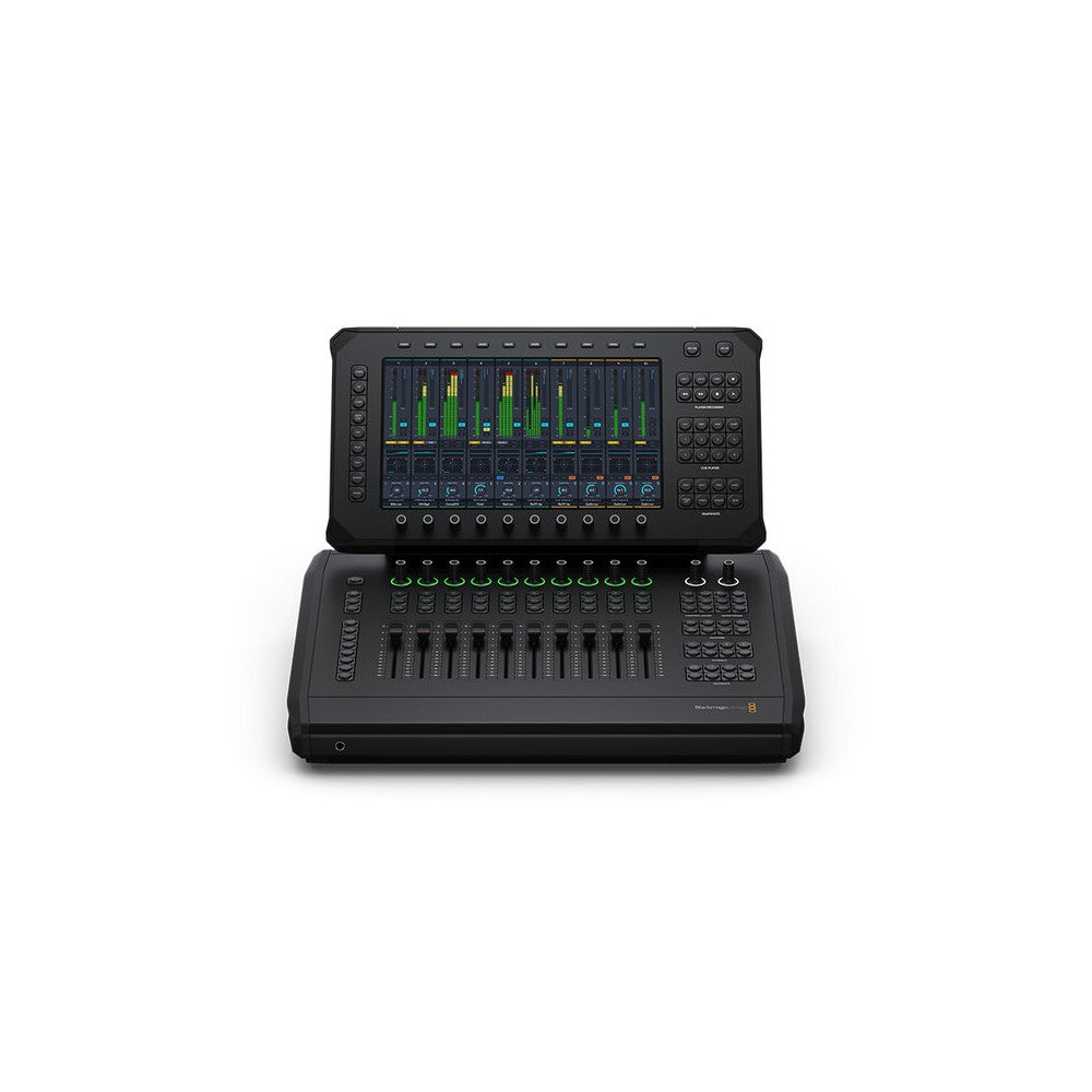 Superficie de control de sobremesa compacta de Blackmagic Design, 10 faders motorizados, pantalla táctil de 11,6" para el control en tiempo real del procesamiento de canales