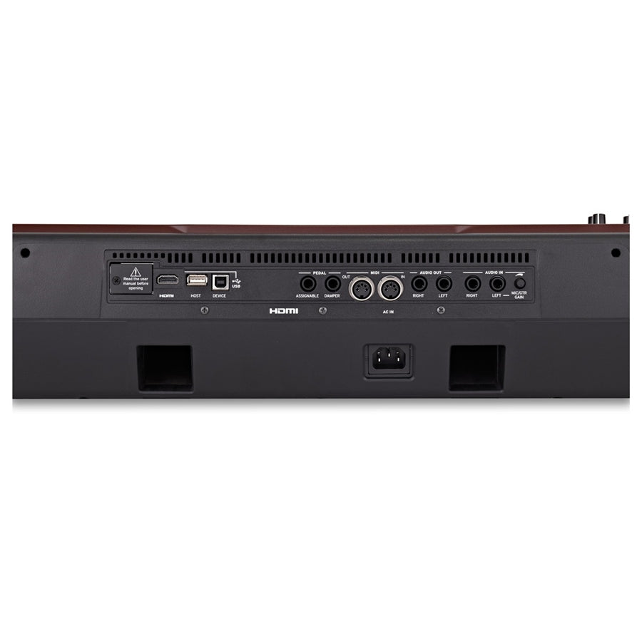 Korg Pa700