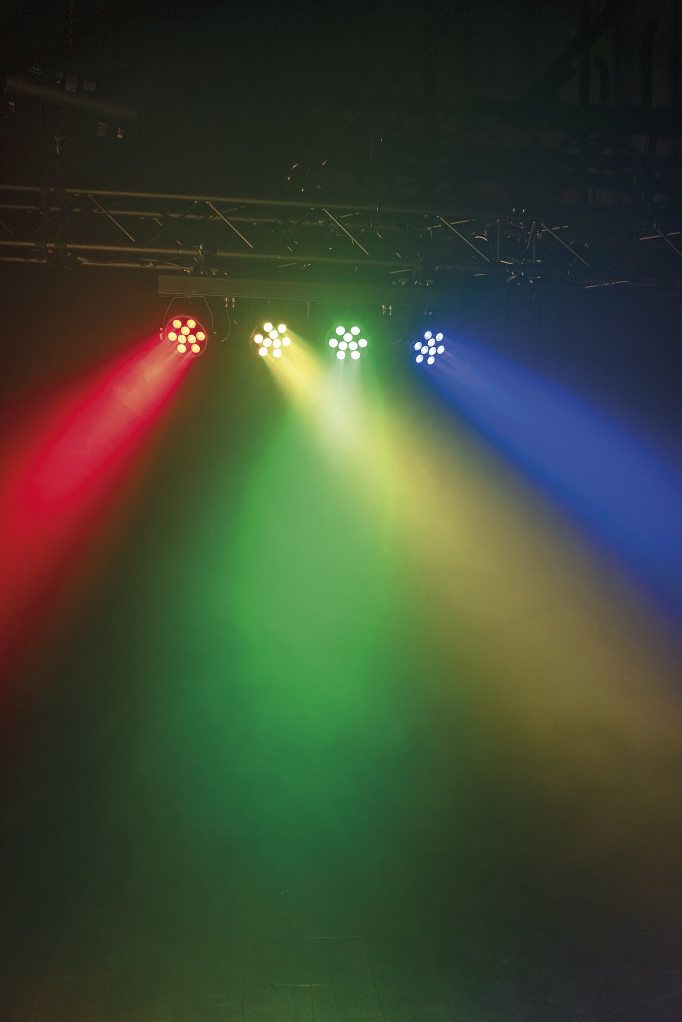Showtec Light Set PRO 9/10 RGBM