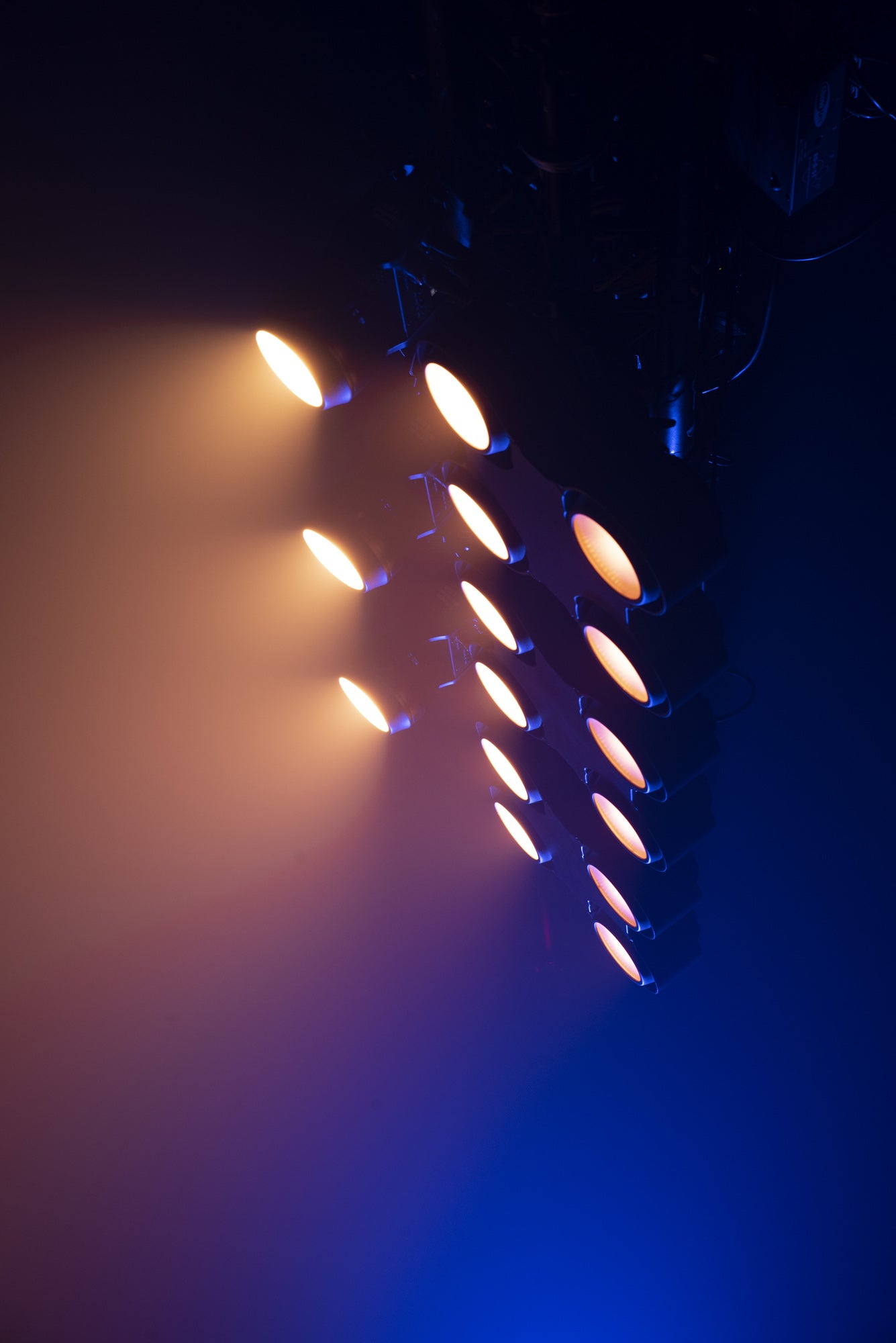 Showtec Stage Blinder 1 LED Modulo LED Dual White da 80W