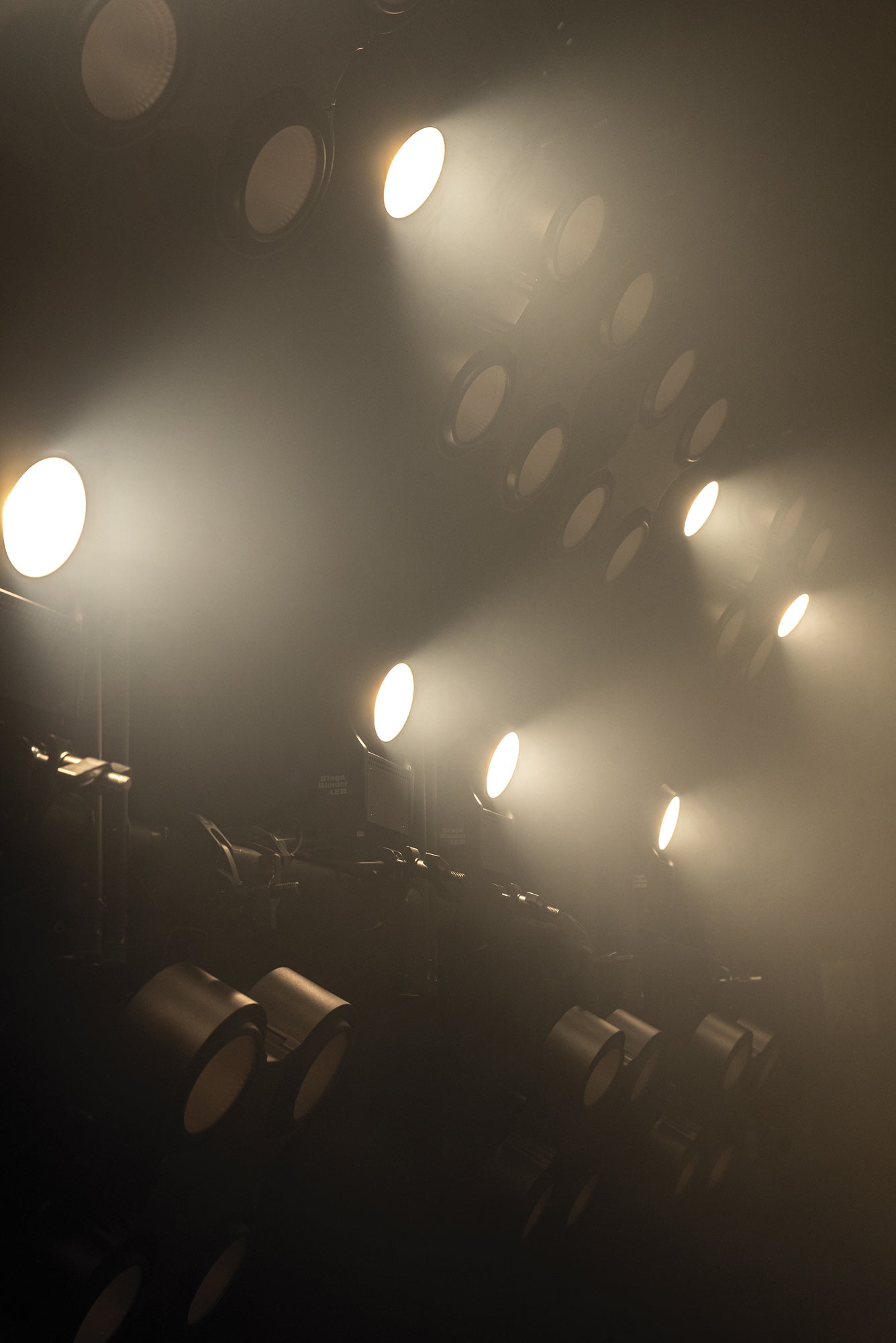 Showtec Stage Blinder 1 LED Modulo LED Dual White da 80W