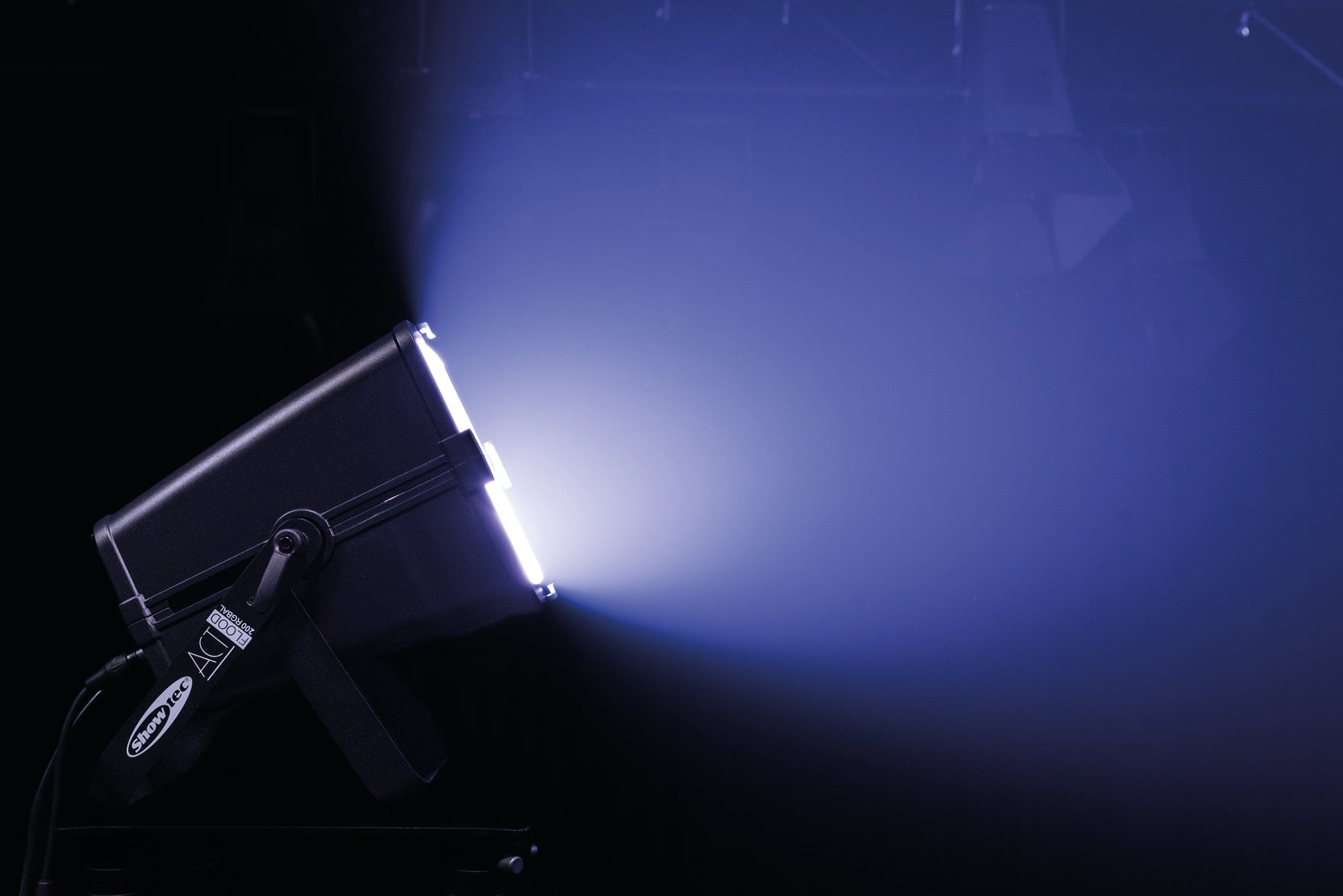 SHOWTEC ACT Flood 200 RGBAL 200 W RGBAL Theatre LED Flood Flood LED teatrale RGBAL da 200 W