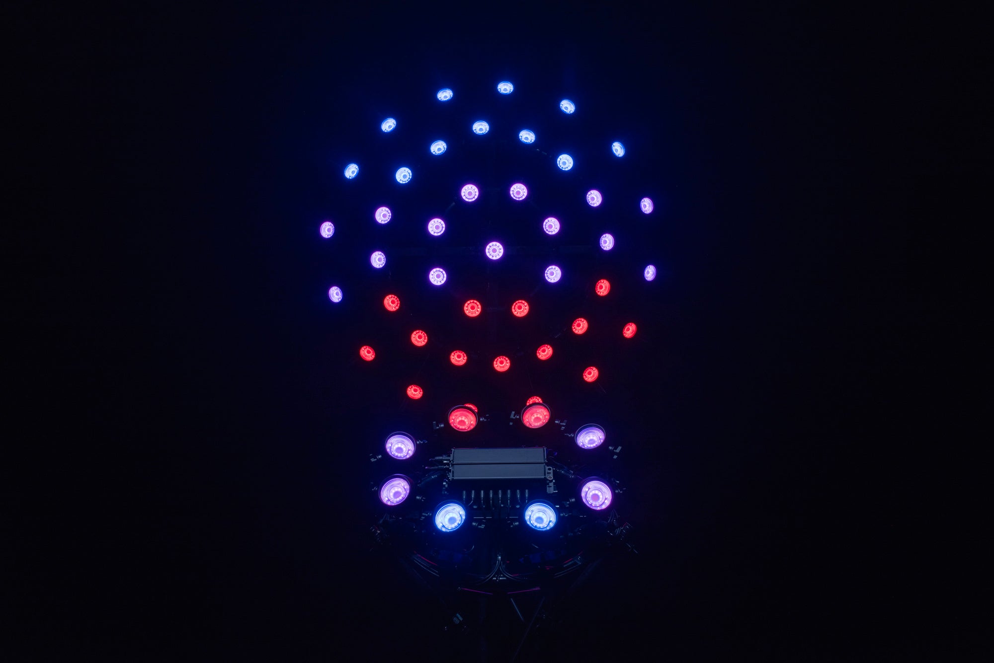Showtec Titan Strobe FLEX FX Set di 8 strobo LED da 100 W + controller