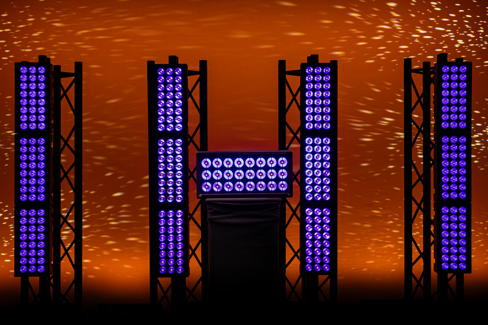 Showtec Titan Matrix FX 24x 40 W + 24x 6 W RGBW Luce a matrice LED