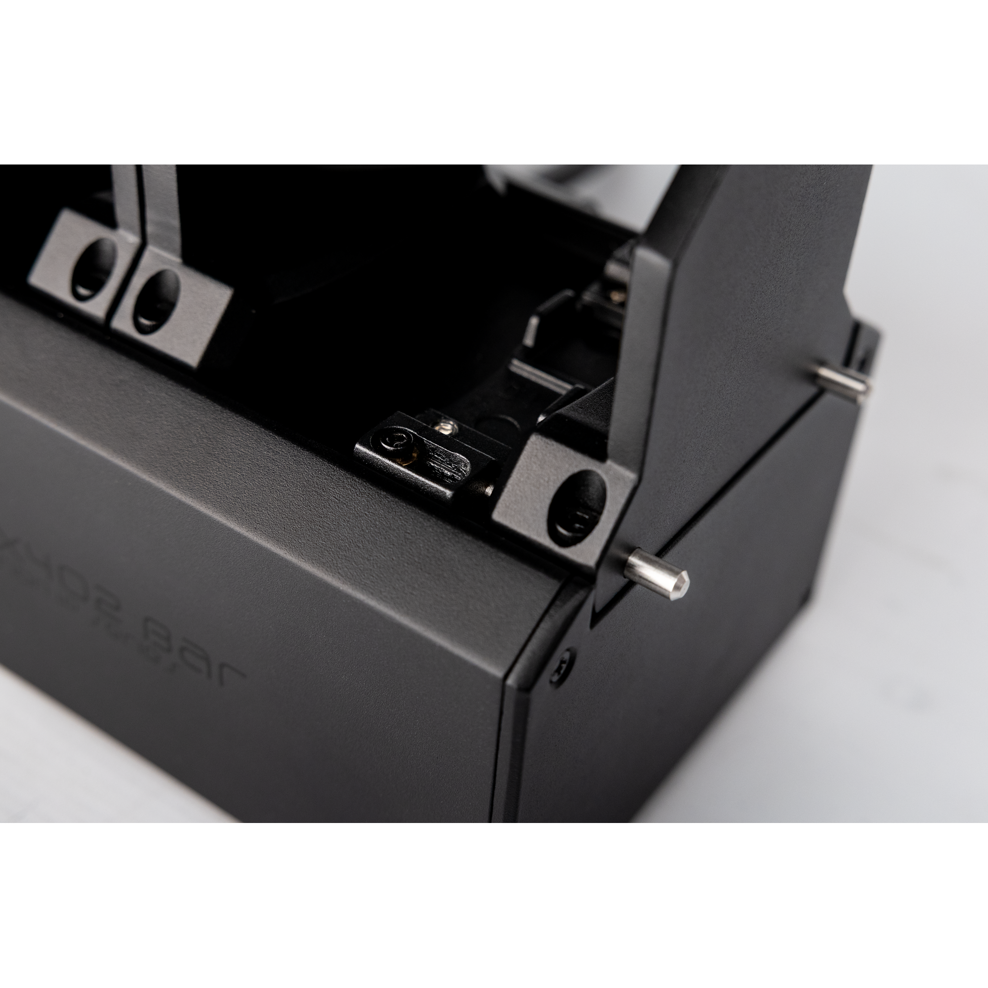 INFINITY Furion FX402 Bar 10x 60 W RGBW LED FX Bar con pixel stroboscopici - IP65