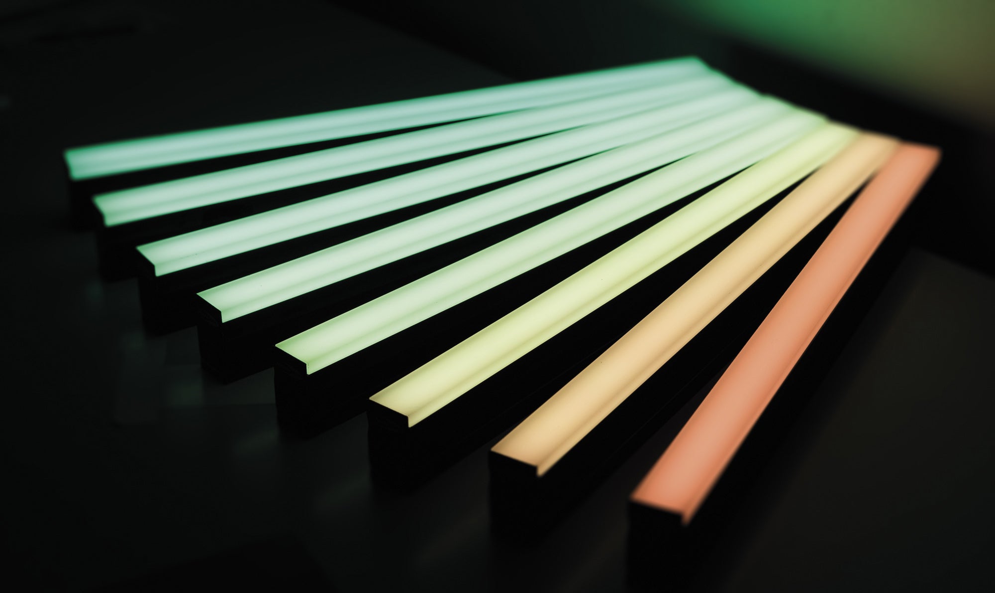 SHOWTEC LED Octostrip Set MKII 50 cm, Controllo a sezioni