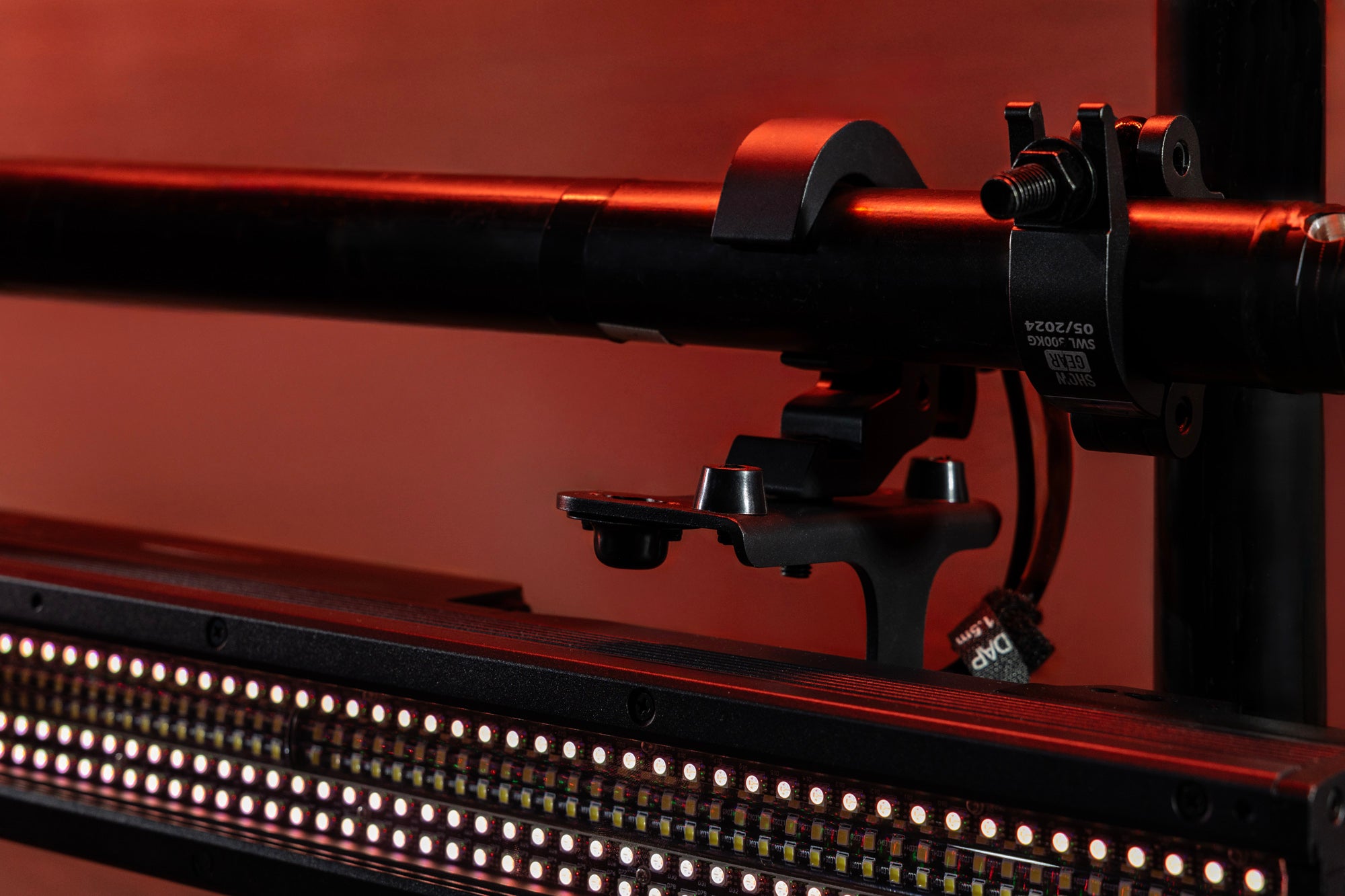 Showtec Spectra Strobe Barra LED 360 x 1 W bianco e 384 x 0,5 W RGB - IP65