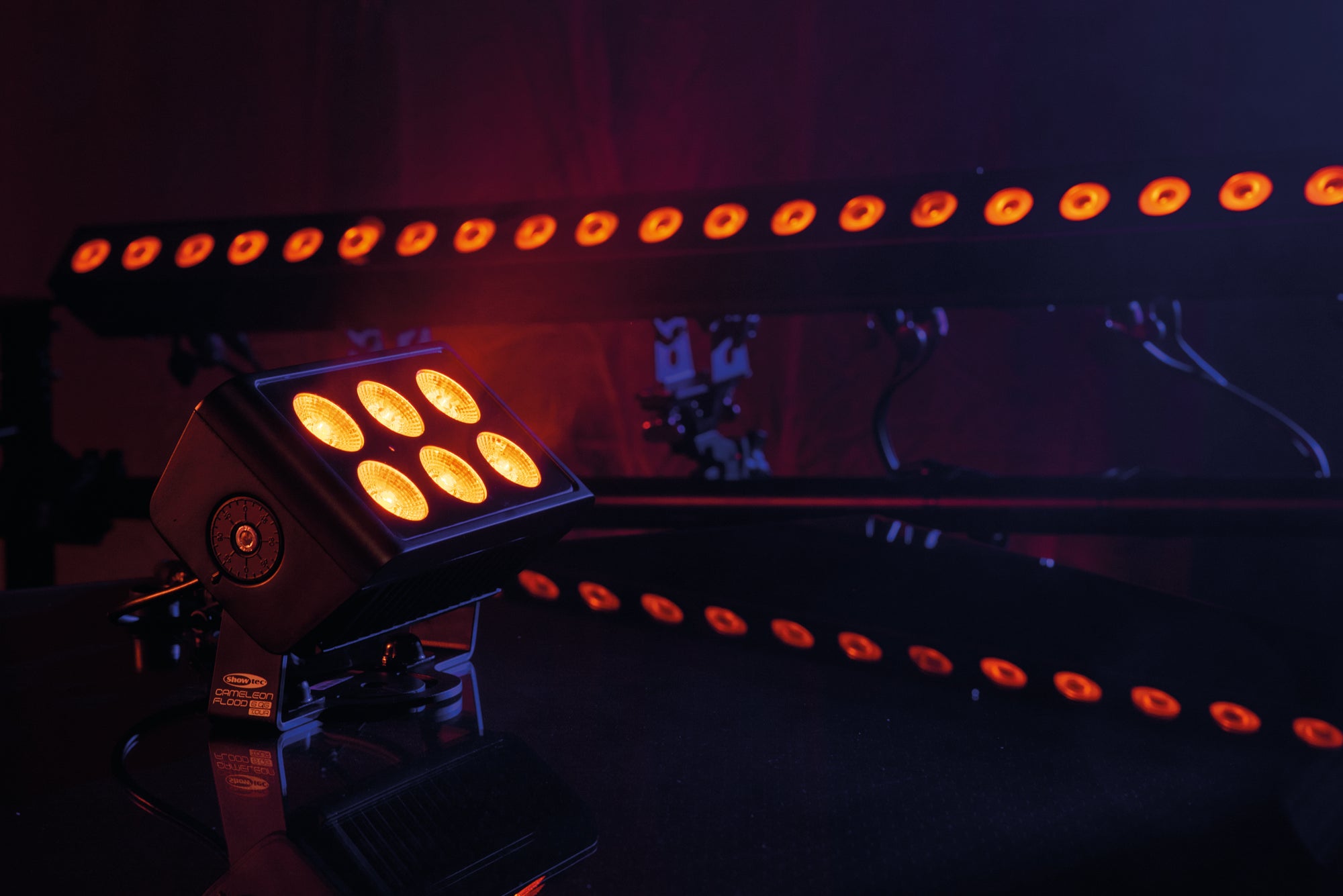 SHOWTEC Cameleon Flood 6 Q6 Tour 6x 10 W RGBWA-UV LED - Power Pro True
